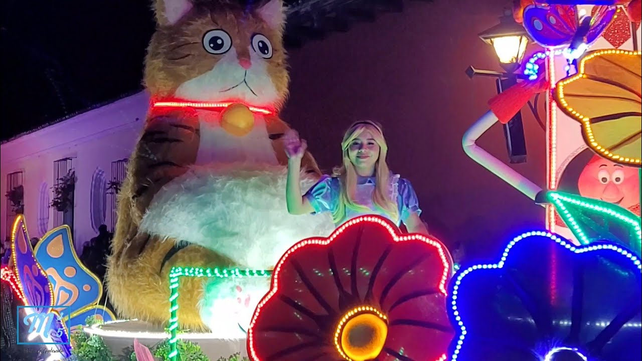 🎄Desfile de Carrozas Navideñas | La Bodegona🎅🏻| Antigua Guatemala 2024
