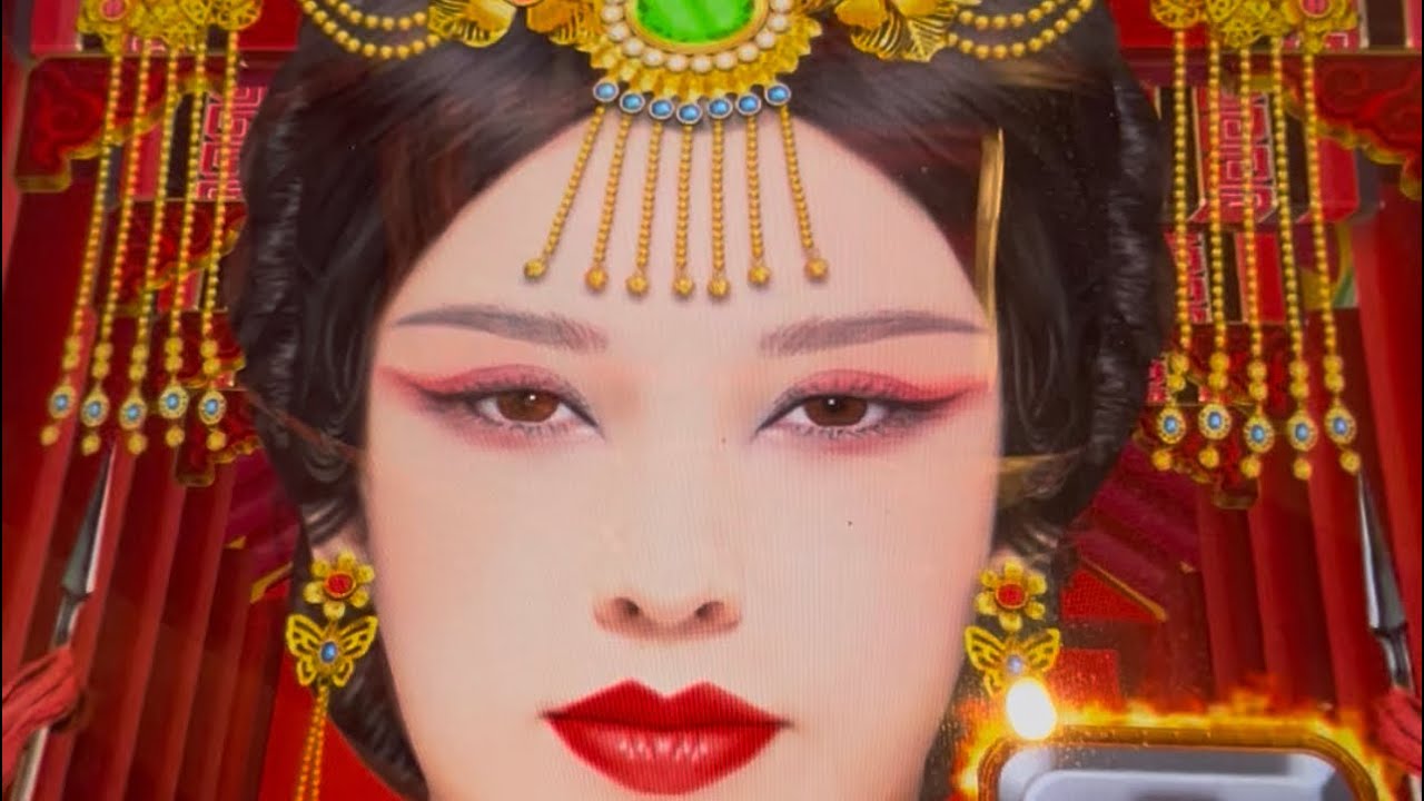 Phoenix Link $5 Spins Queen Chiu