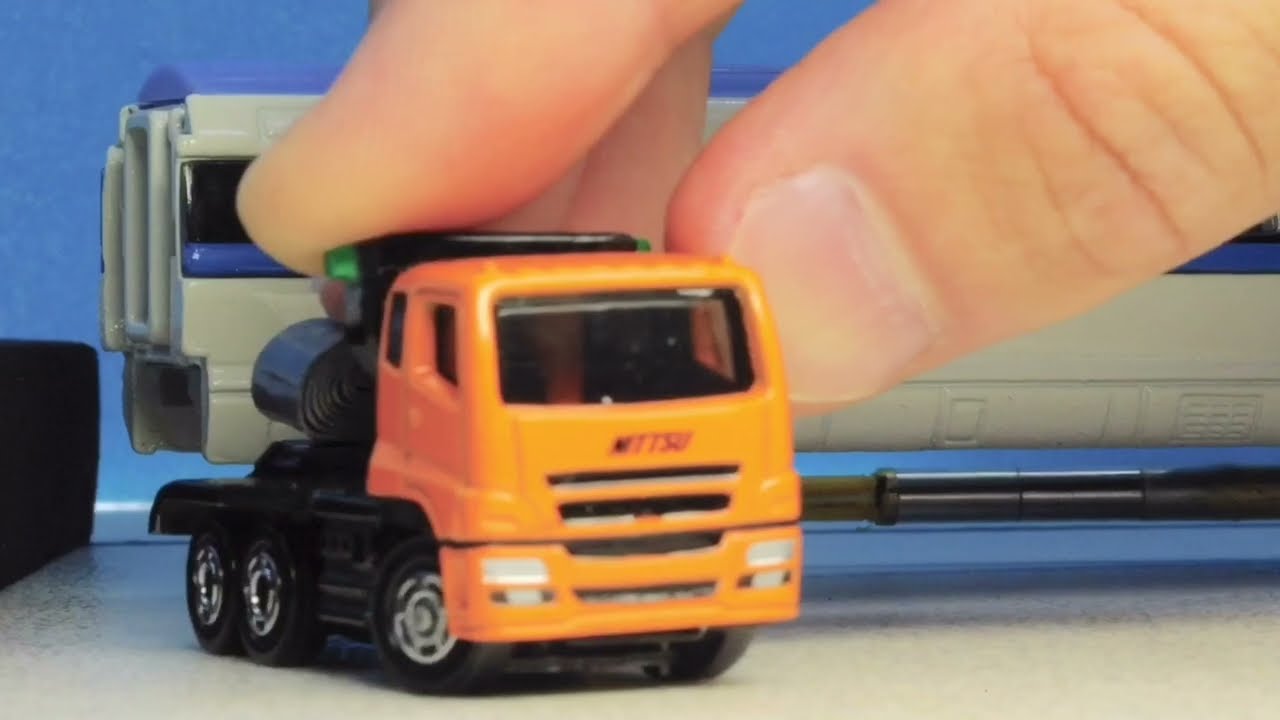 Транспортный прицеп для скоростного поезда Mitsubishi Fuso Super Great Shinkansen Nozomi. Транспо...