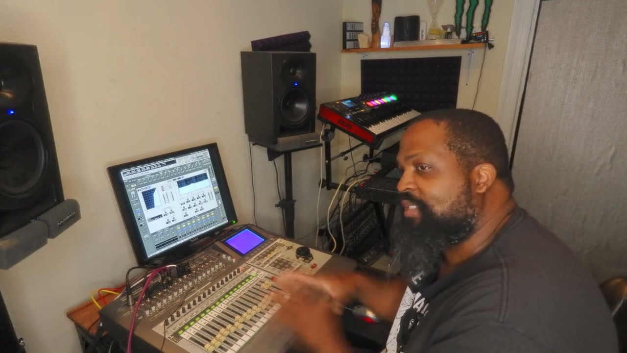Producing exclusive beat with Roland Vs 2480 called 