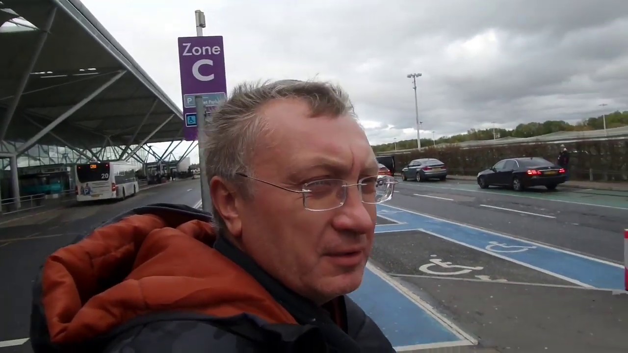 i Аэропорт Станстед Стенстед Лондон Англия UK England London Stansted Airport 20191102