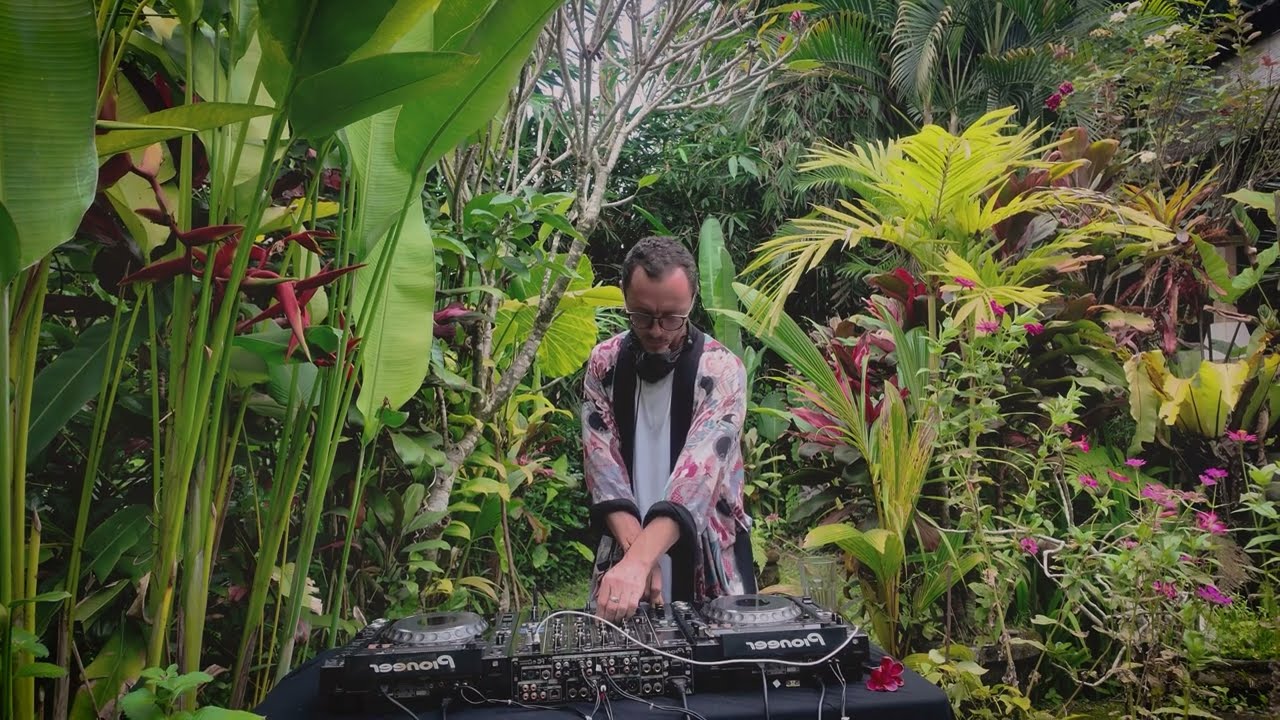 Aleceo dj set in a Garden, Ubud, Bali #01