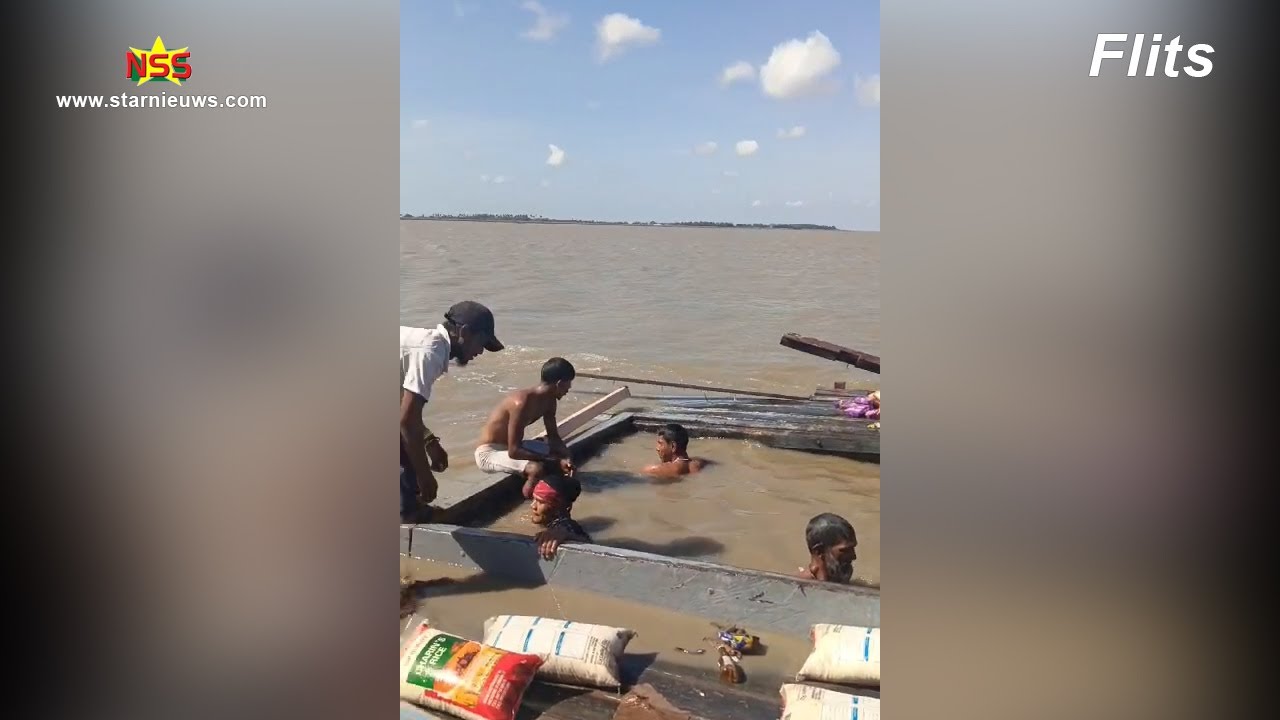 Bij de gezonken boot die onderweg naar Apoera was: