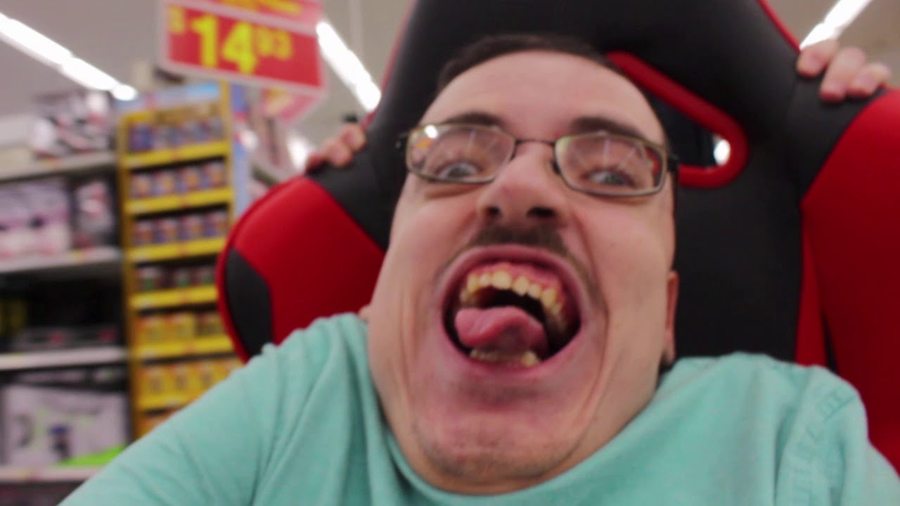 BUYING A VIDEO GAME WITH MY CHAIR 💺 - Ricky Berwick