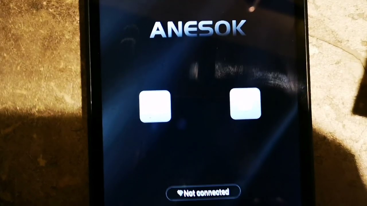 Kamera inspekcyjna endoskopowa. Wgląd do silnika.