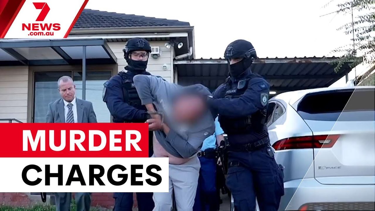 Two charged over tradie's mistaken identity murder | 7NEWS