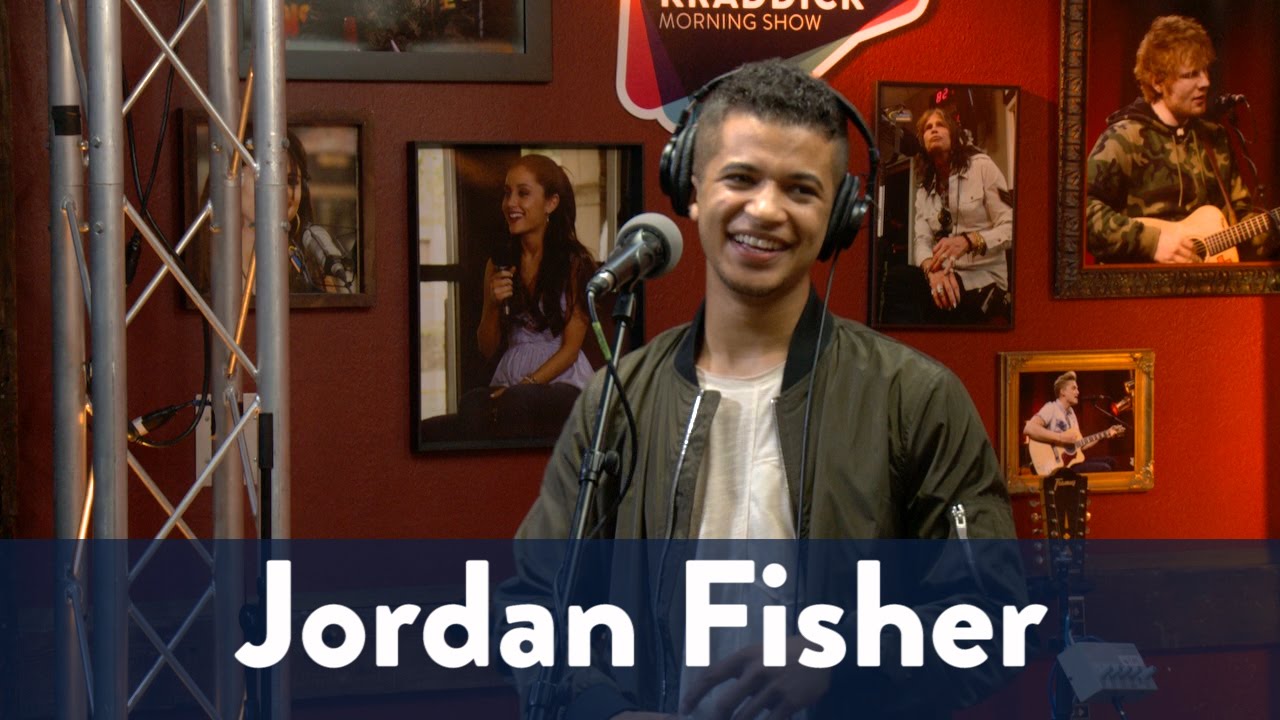 Jordan Fisher hits a high note (3/6) | Kiddnation