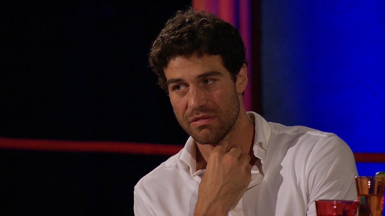 Serena P. Makes Grocery Store Joe Nervous - Bachelor in Paradise