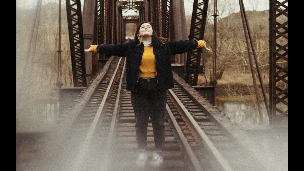 Leanna Firestone- Least Favorite Only Child (music video)
