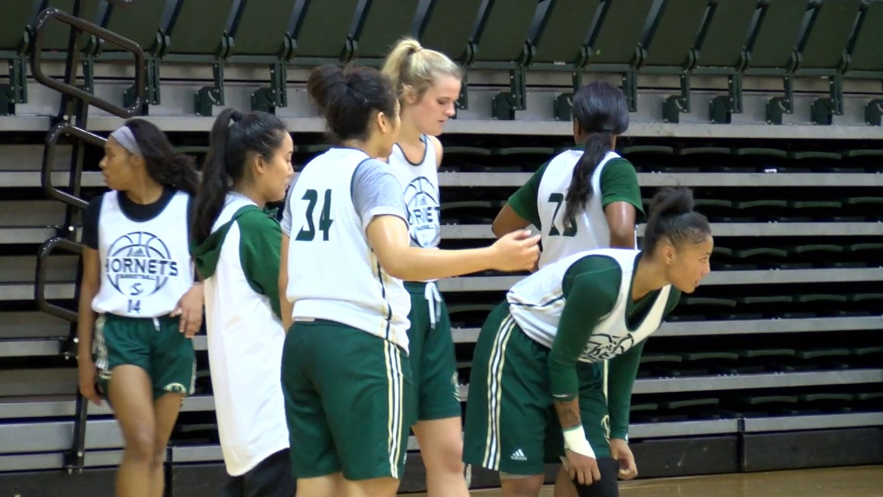 Women's Basketball Practice and Interviews