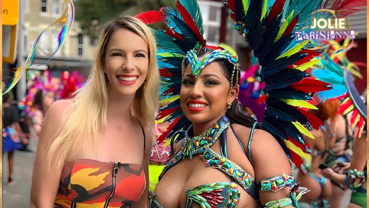 Notting Hill Carnival 🇬🇧 London celebrates the Afro-Caribbean culture ! 🎭