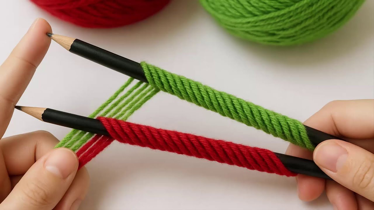 Simple Wool  Game Turns Into Something Beautiful..Learn How To Make It With Wool & Pencil.