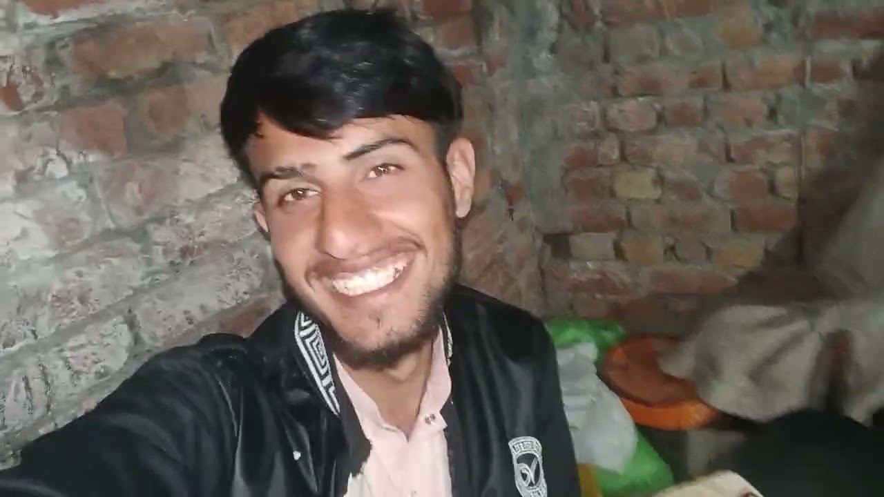 Ahmadsaith blogger🥴😄