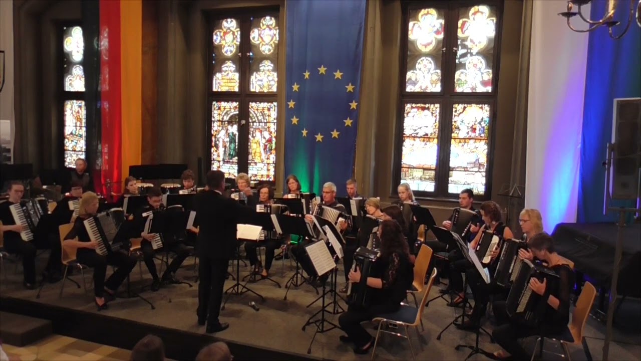 Akkordeon-Orchester Passau Parlez-moi d' amour