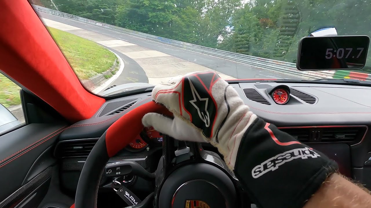 Porsche GT2 RS NURBURGRING - NORDSCHLEIFE 7'38