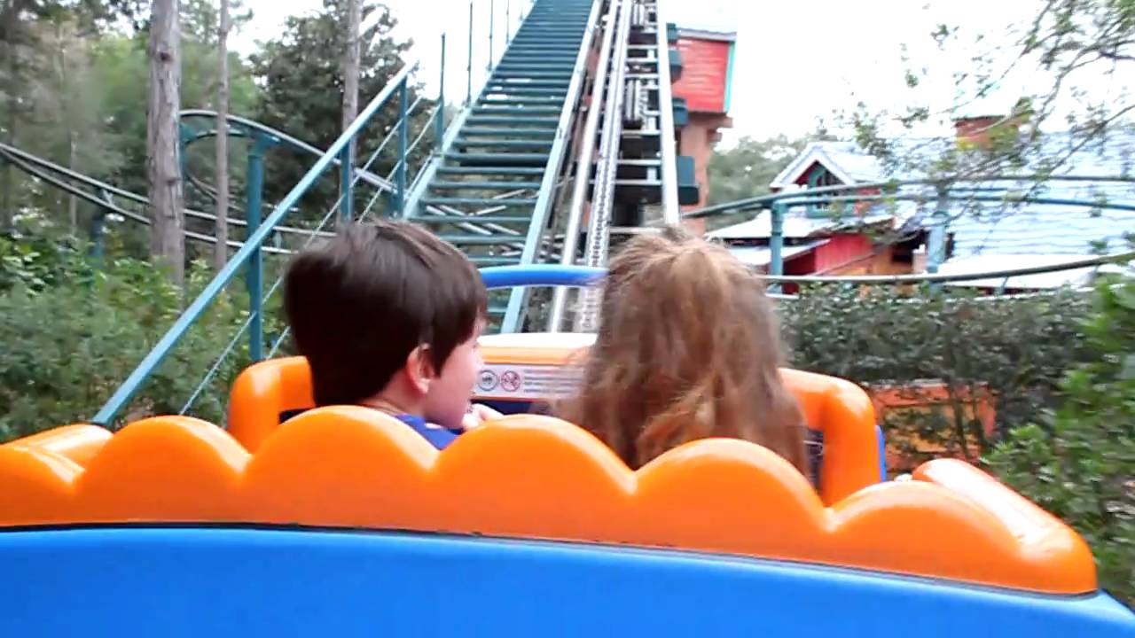 Barnstormer at Goofy's Wiseacre Farm at Disney World Magic Kingdom