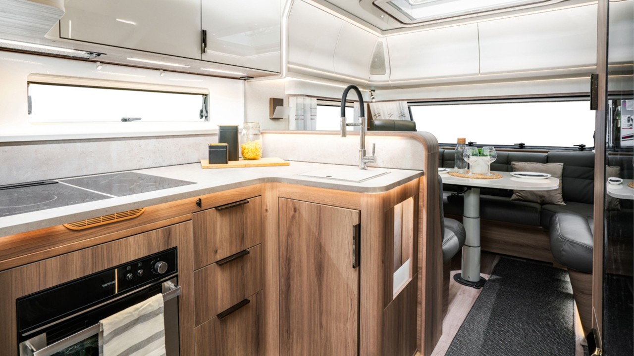 -50° C Schweden 🇸🇪 LUXUS CAMPER WOHNMOBIL ERSATZ 2025 Kabe Imperial 740 CTDL