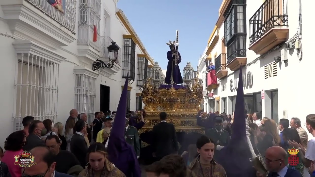 Sobre los Pies Anda el Señor de Utrera(Semana Santa 2022 un espectácular la chicota)
