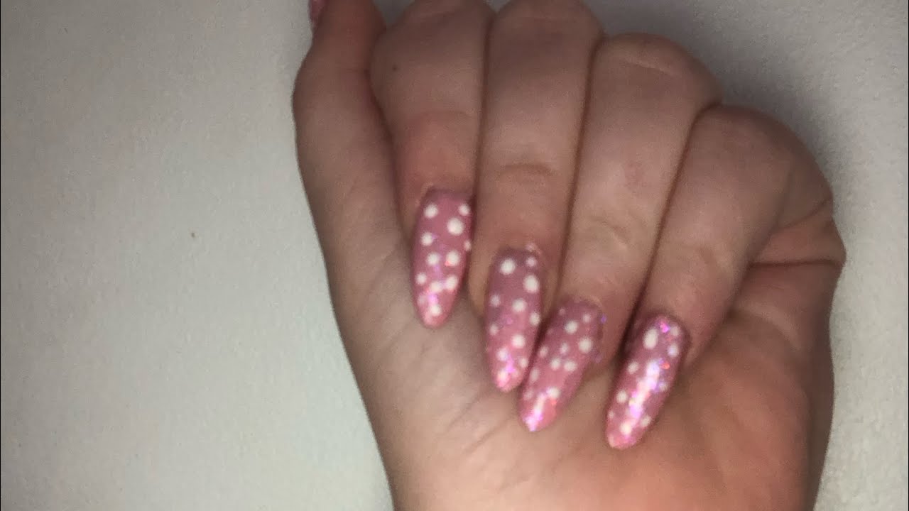  Doing my nails for the first time￼