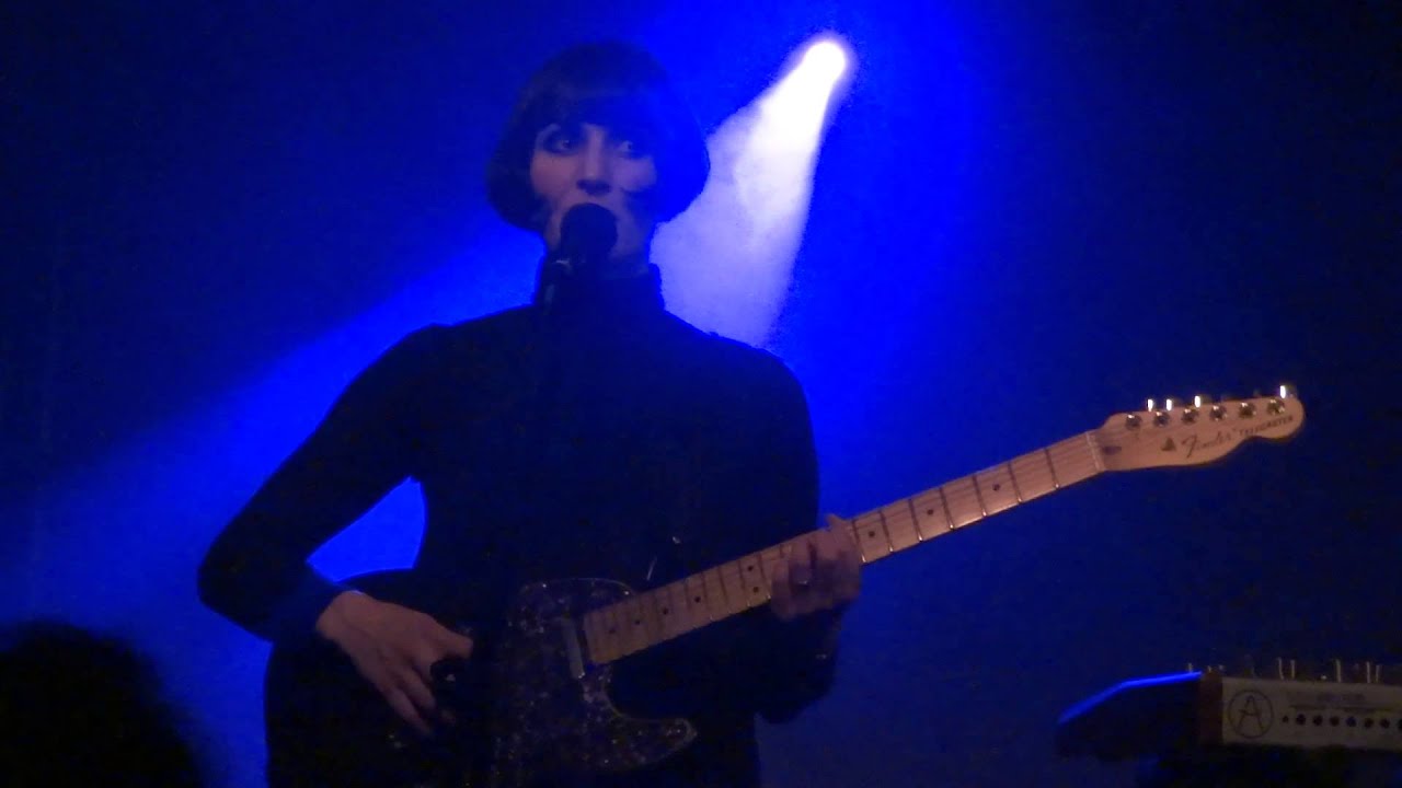 Lebanon Hanover @ Das Bett - Frankfurt - Saddest Smile - 06/03/2015