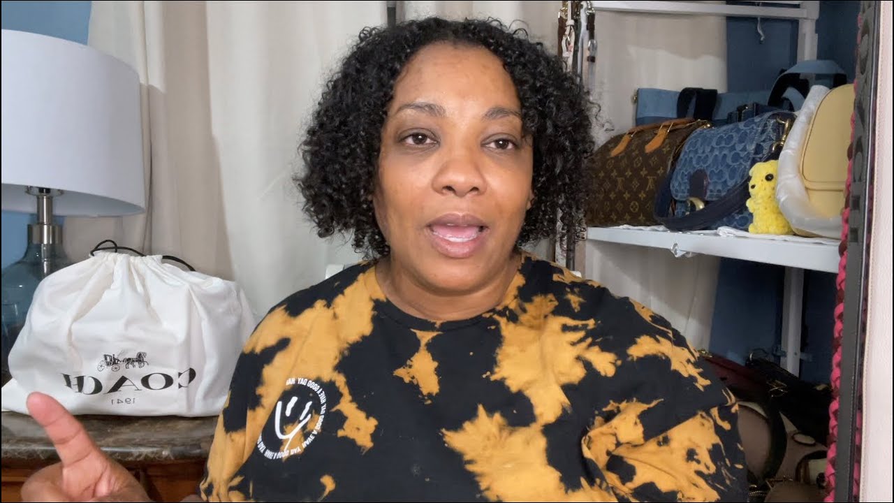 I can hardly contain my excitement, COACH UNBOXING.