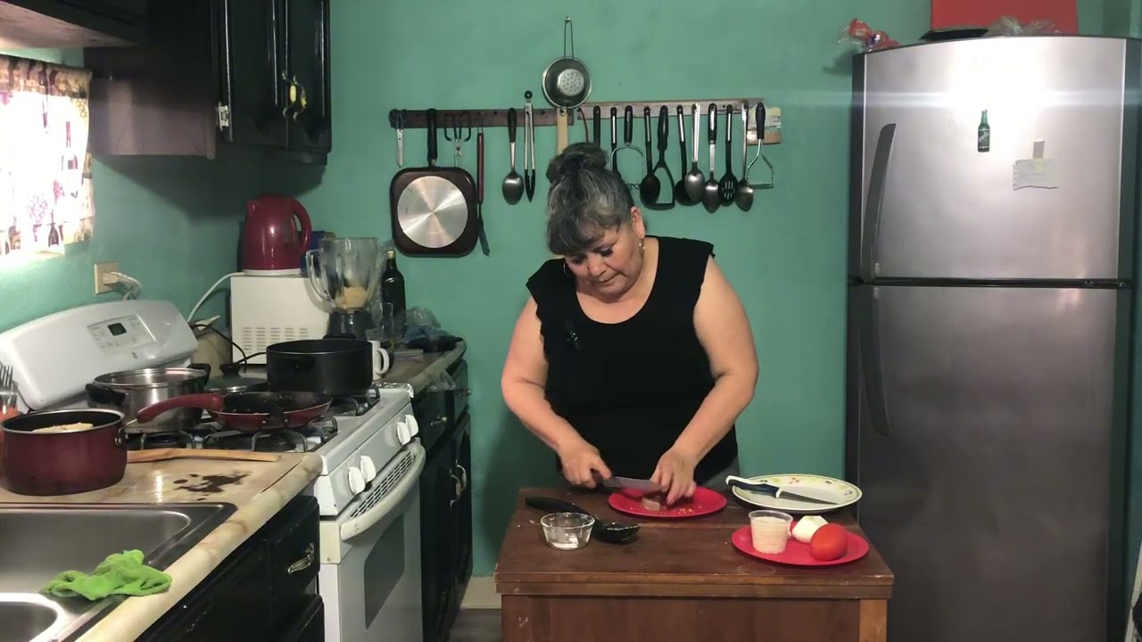 Receta sencilla y sabrosa mole de patitas de cerdo