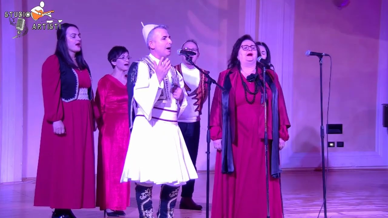 Cili je ti more burre - Albanian Folk Modena (MORA FJALË 2025)