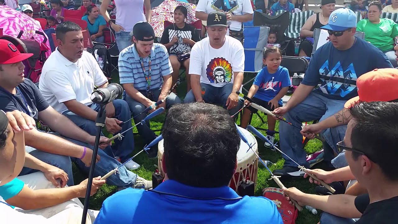 Sizzortail shakopee powwow 2014