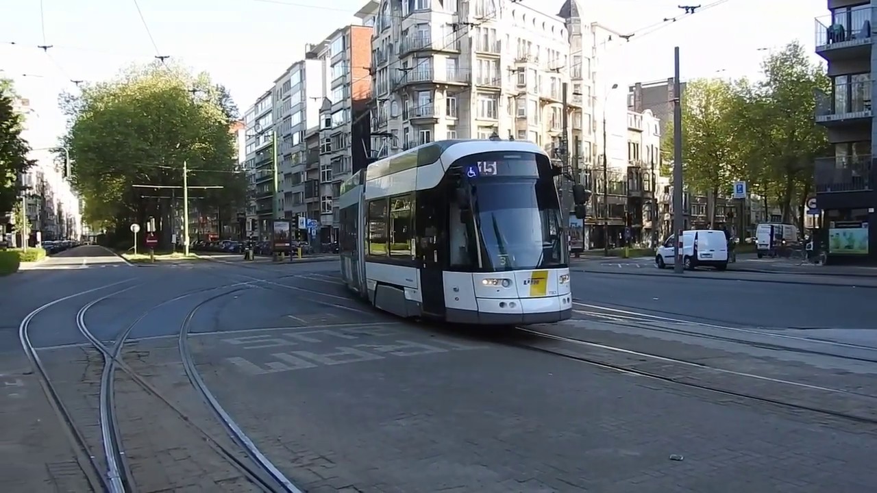 Trams at Harmonie