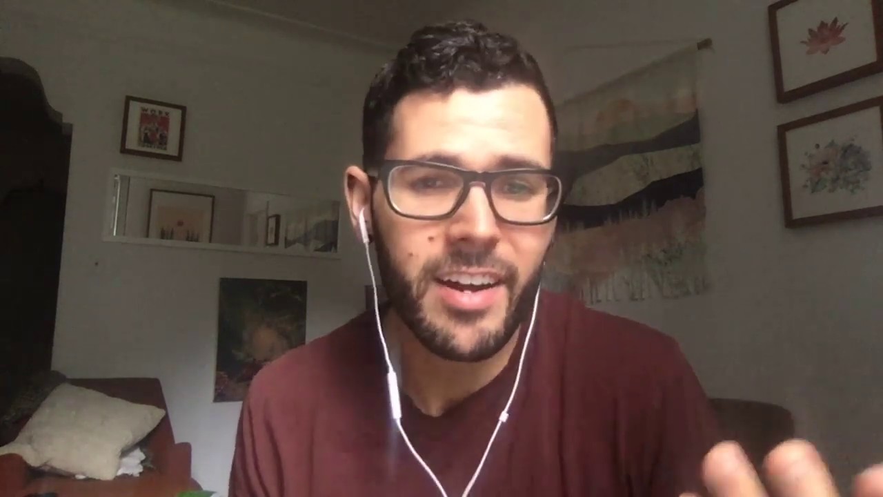 YouTube says comments from conservative pundit on gay reporter do not violate guidelines