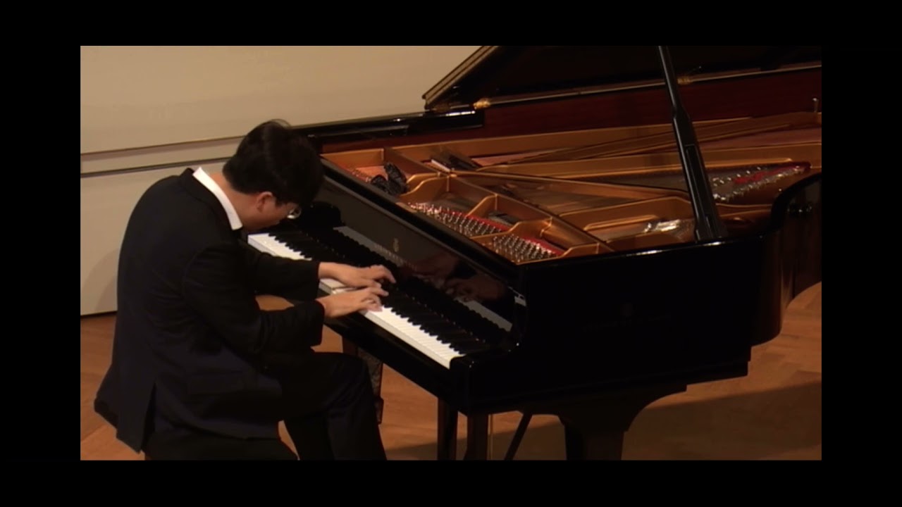C. Debussy Prelude, Book ll No. 6 General Lavine (Shinho Lee)