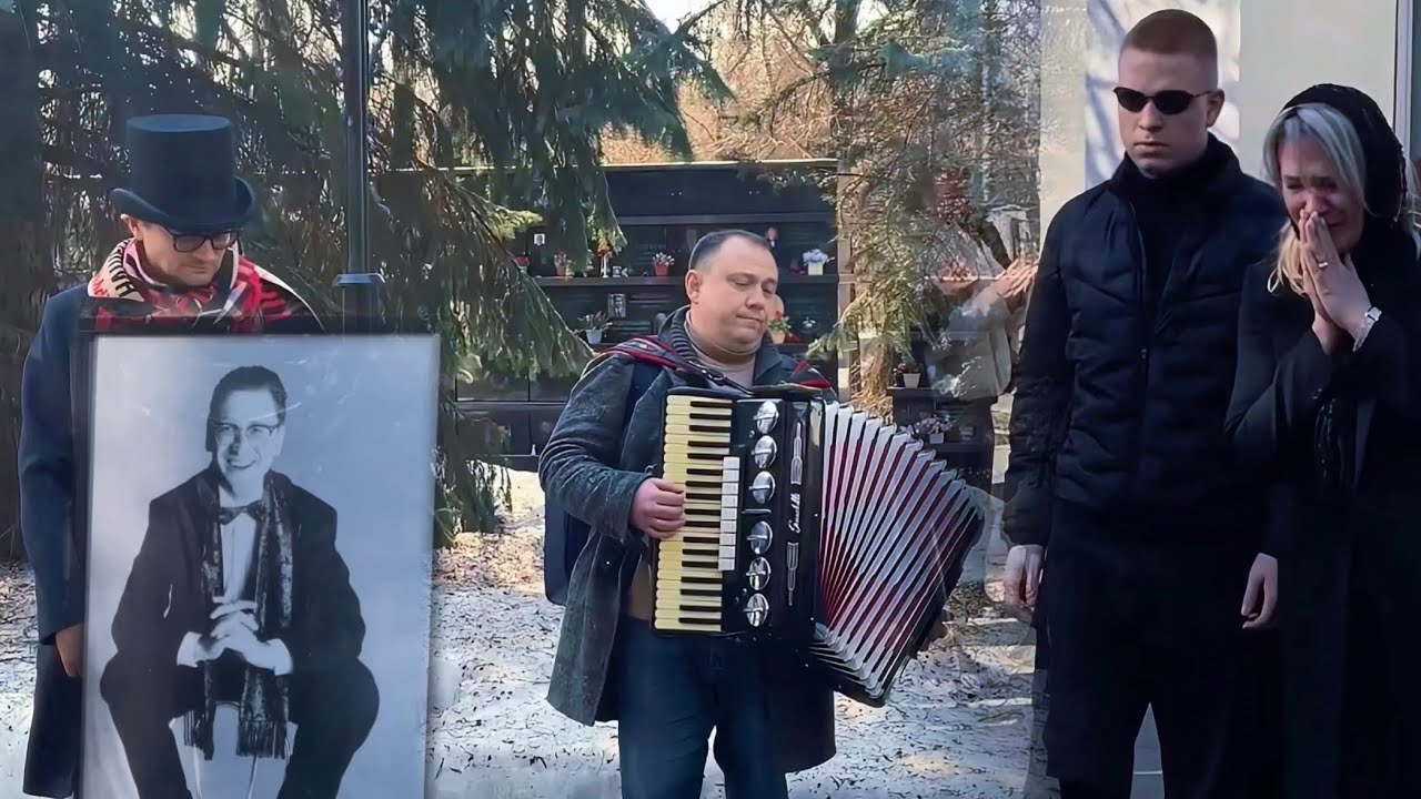 ИСТЕРИКА ДОЧЕРИ И ПЕСНИ У ГРОБА ПОД БАЯН ... НЕОБЫЧНЫЕ ПОХОРОНЫ ВАЛЕНТИНА ГНЕУШЕВА | ТРОЕКУРОВСКОЕ