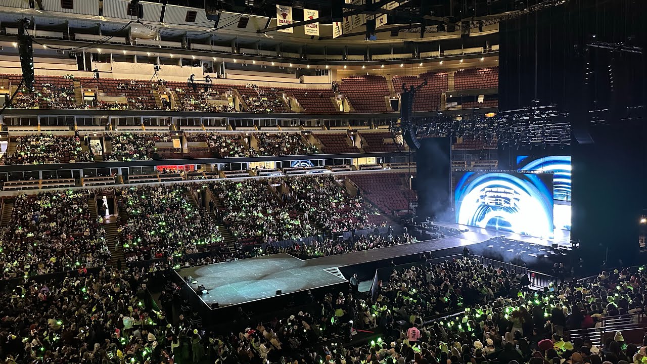 NCT 127 - LEMONADE | NEO CITY CHICAGO 01.09.2023 (LIVE)
