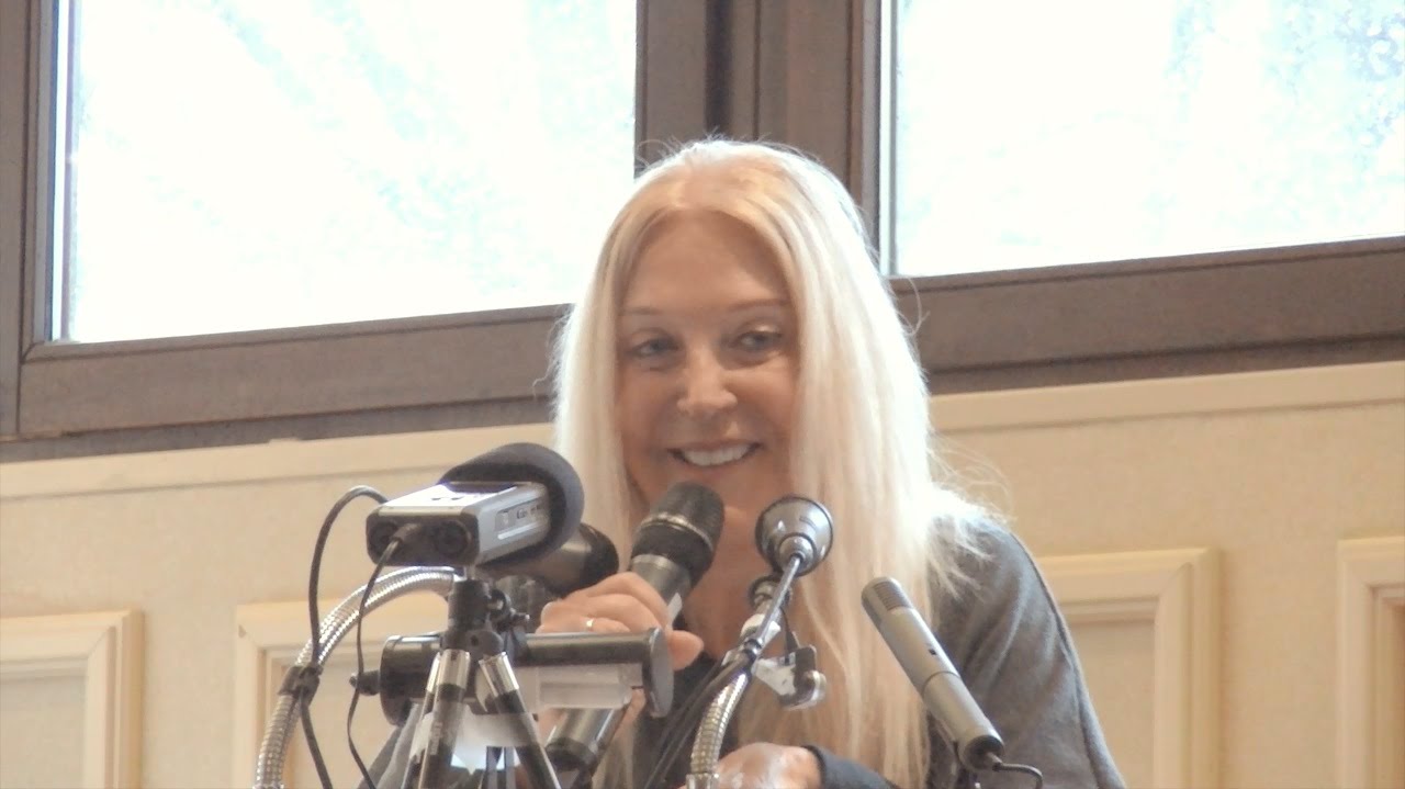 Conférence de Vassula Ryden au Luxembourg - le 14 février 2015