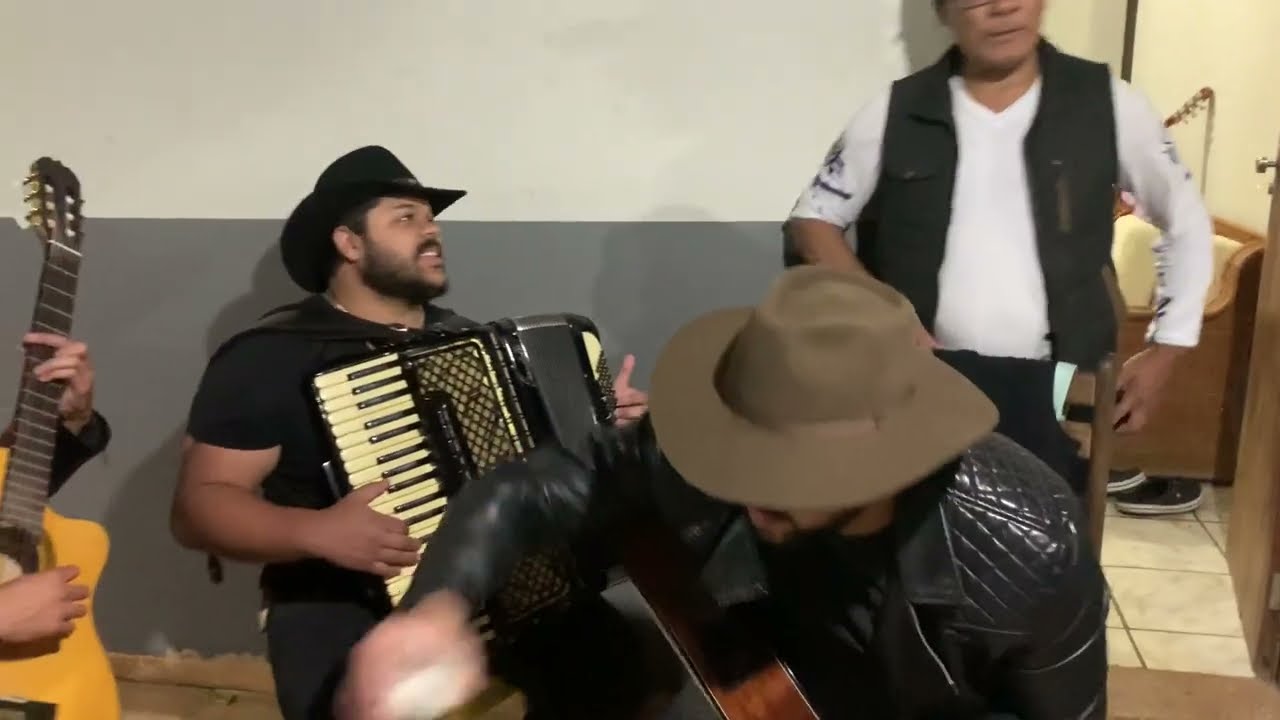 Lembrança, Paixão e Despeito (Trio Parada Dura) - Novo Boca Quente - FAMOSO, TODINHO E RICARDINHO