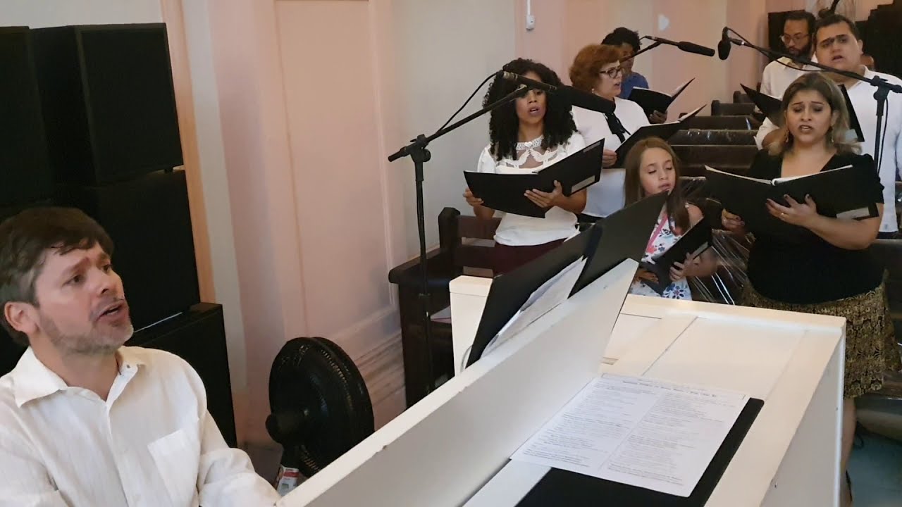 Eu confio em vós, ó Senhor – Festa da Sagrada Família – Ofertório