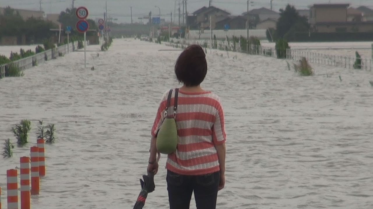 堤防決壊、全域に避難指示　福岡・柳川、九州北部の豪雨