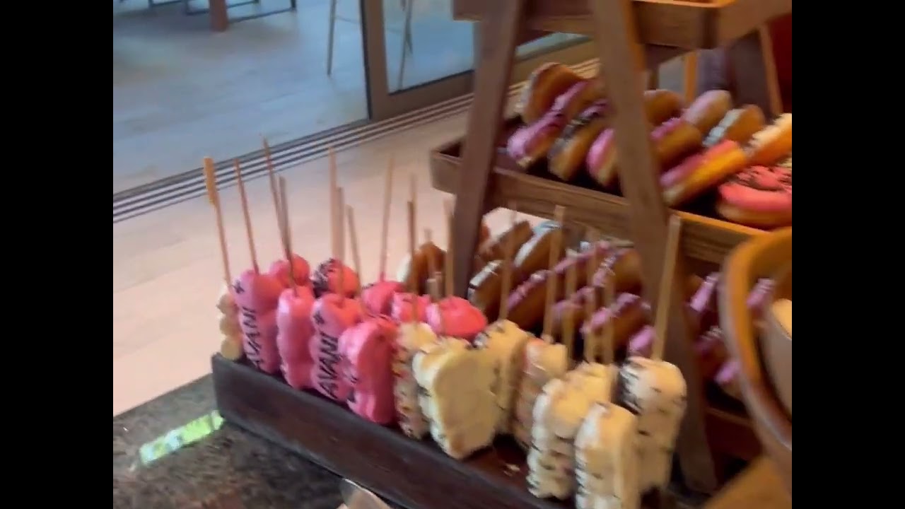 AVANI KHAO LAK BREAKFAST Descripción en Español