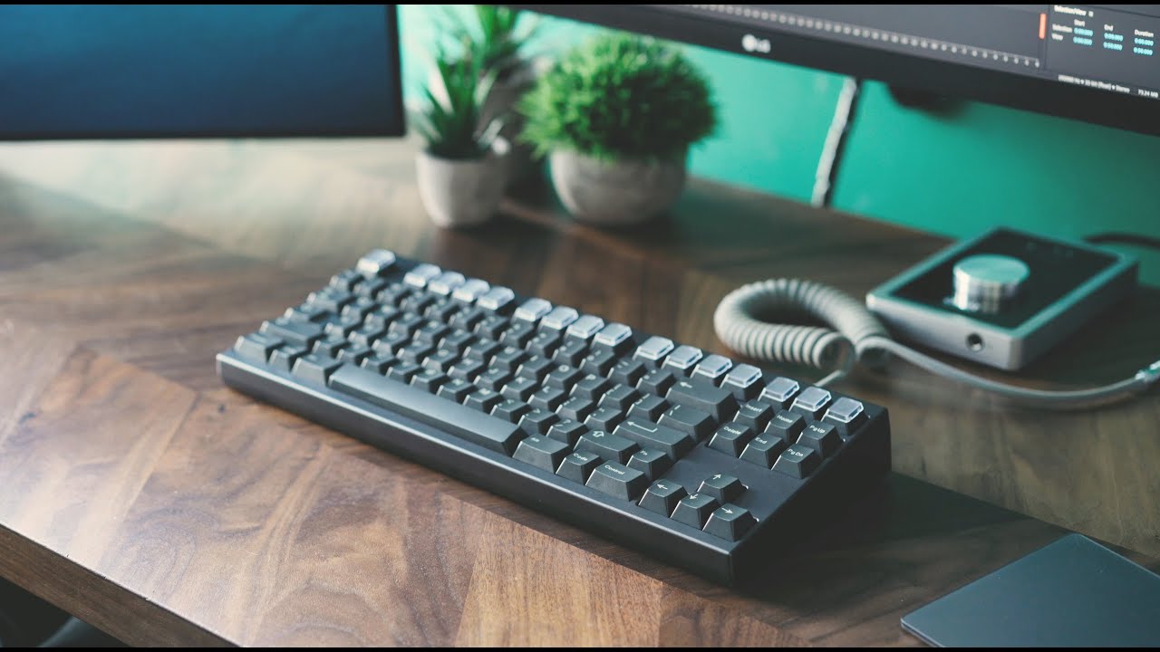 Keycult No. 2 Rev. 1 with lubed Gateron Black Inks