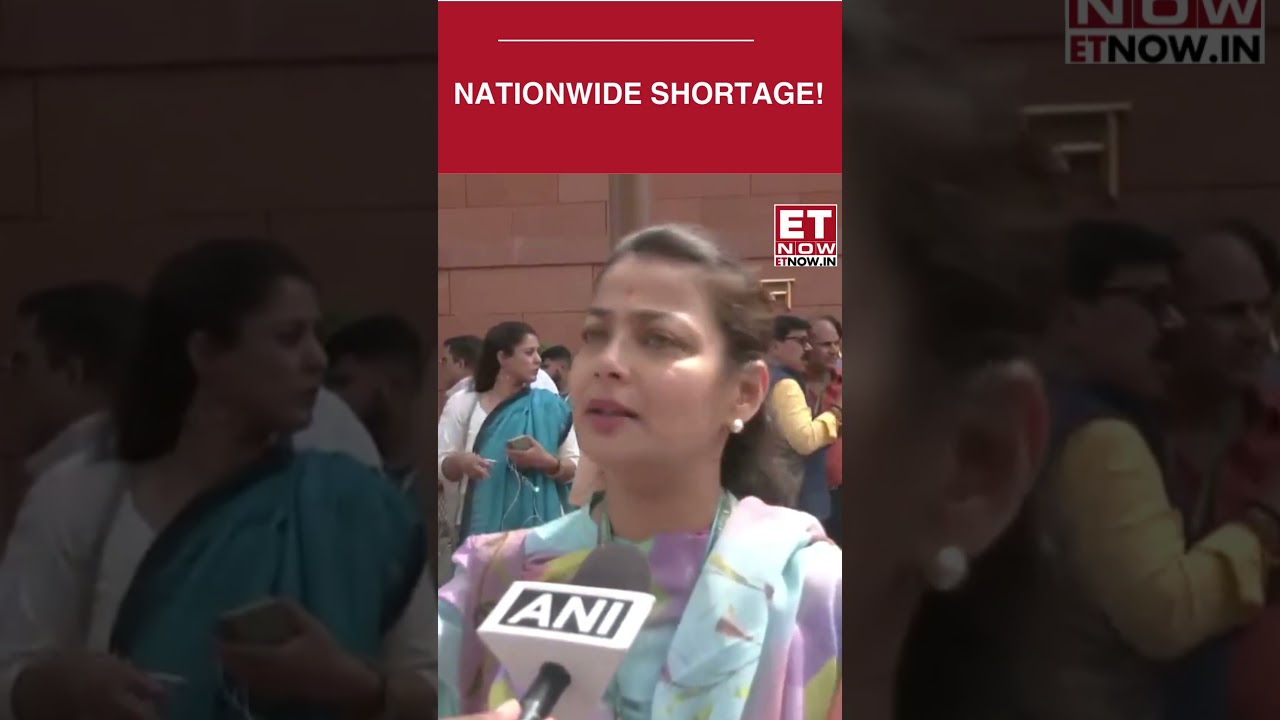 &ldquo;Nationwide LPG Shortage&rdquo;; Praniti Shinde Targets PM Modi, Govt Over Supply Crisis | ET Now #shorts