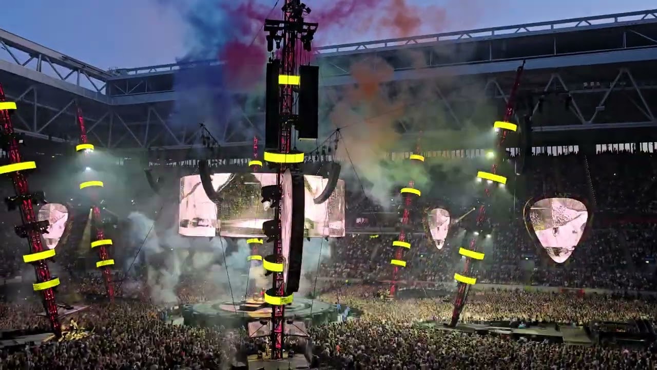 Castle On The Hill / Blow - Ed Sheeran - Merkur Spiel Arena Düsseldorf - 06.09.2025