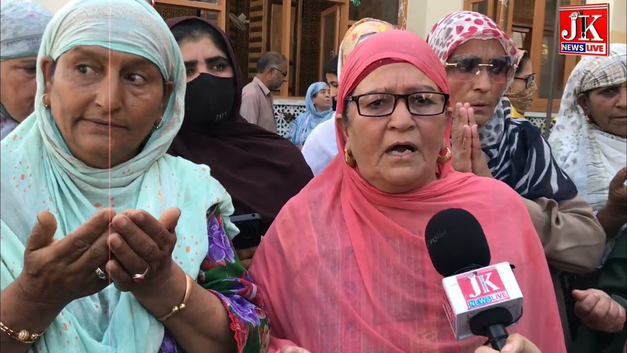 watch: #Thousands commemorated Eid #Milad un nabi saw in dargah #HazratbalSadaf Shabir #Report's 