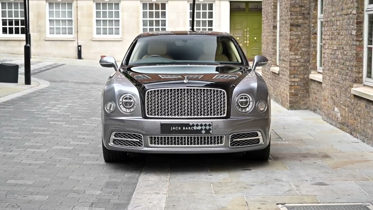Jack Barclay Bentley presents our Mulsanne EWB finished in Black Crystal over Tungsten