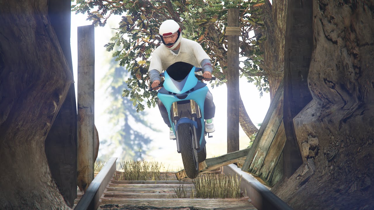 СЕКРЕТНЫЕ ГОНКИ В ПЕЩЕРЕ! (Смешные моменты GTA 5)