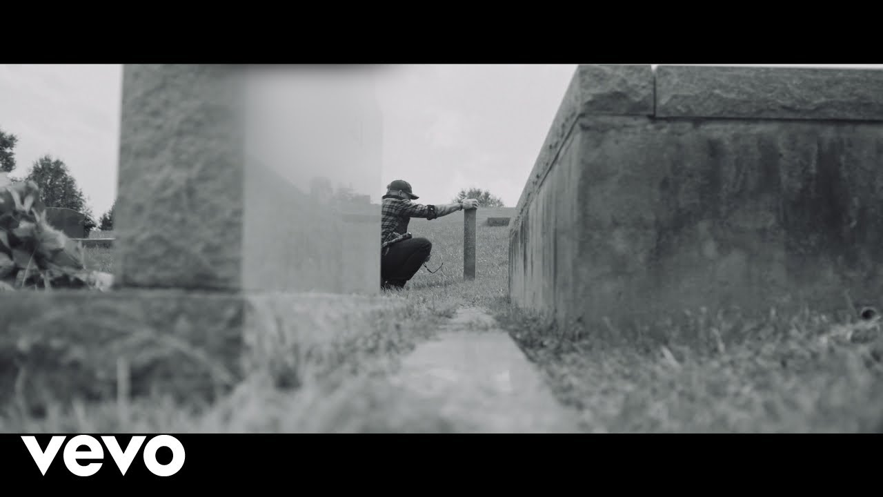 Brantley Gilbert - Gone But Not Forgotten (Official Music Video)