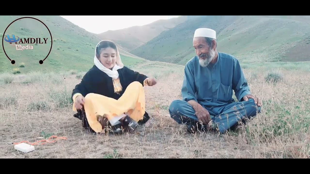 دوبیتی هزارگی/دوبیتی های شیرین  هزارگی کاکا جان در چراگاه هایی بامیان زیبا #جذاب