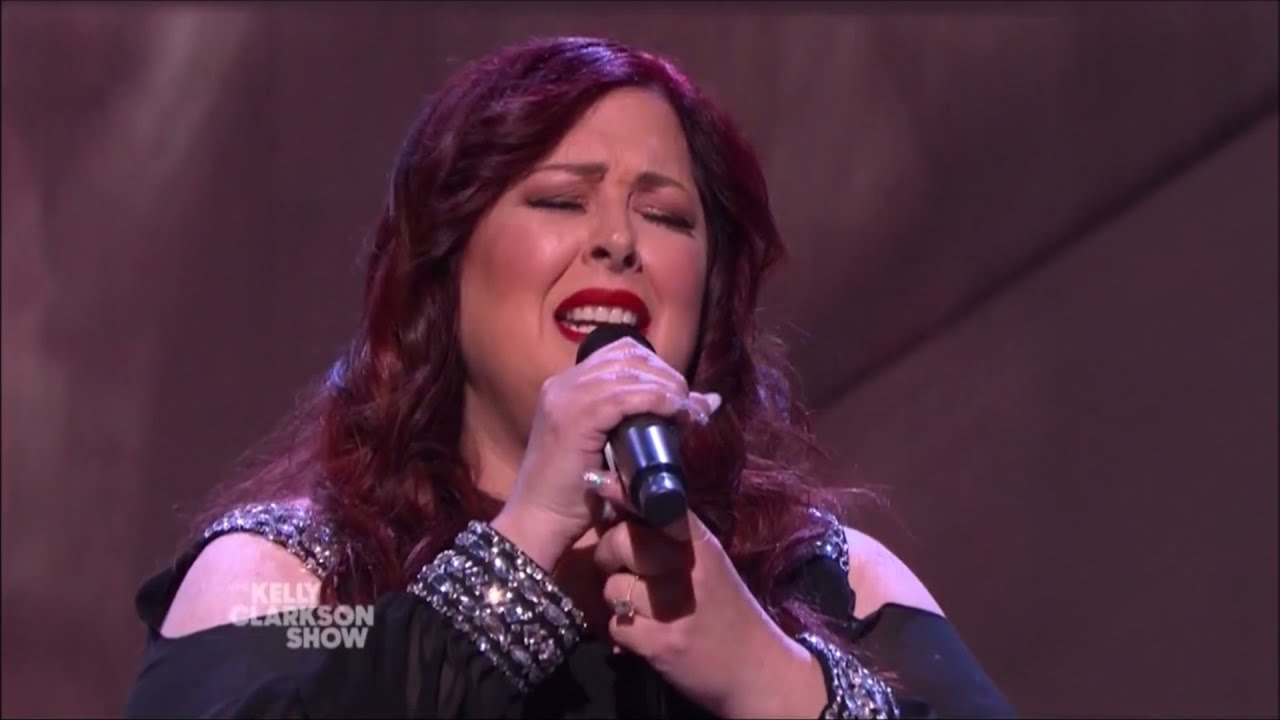 Kelly Clarkson sings 