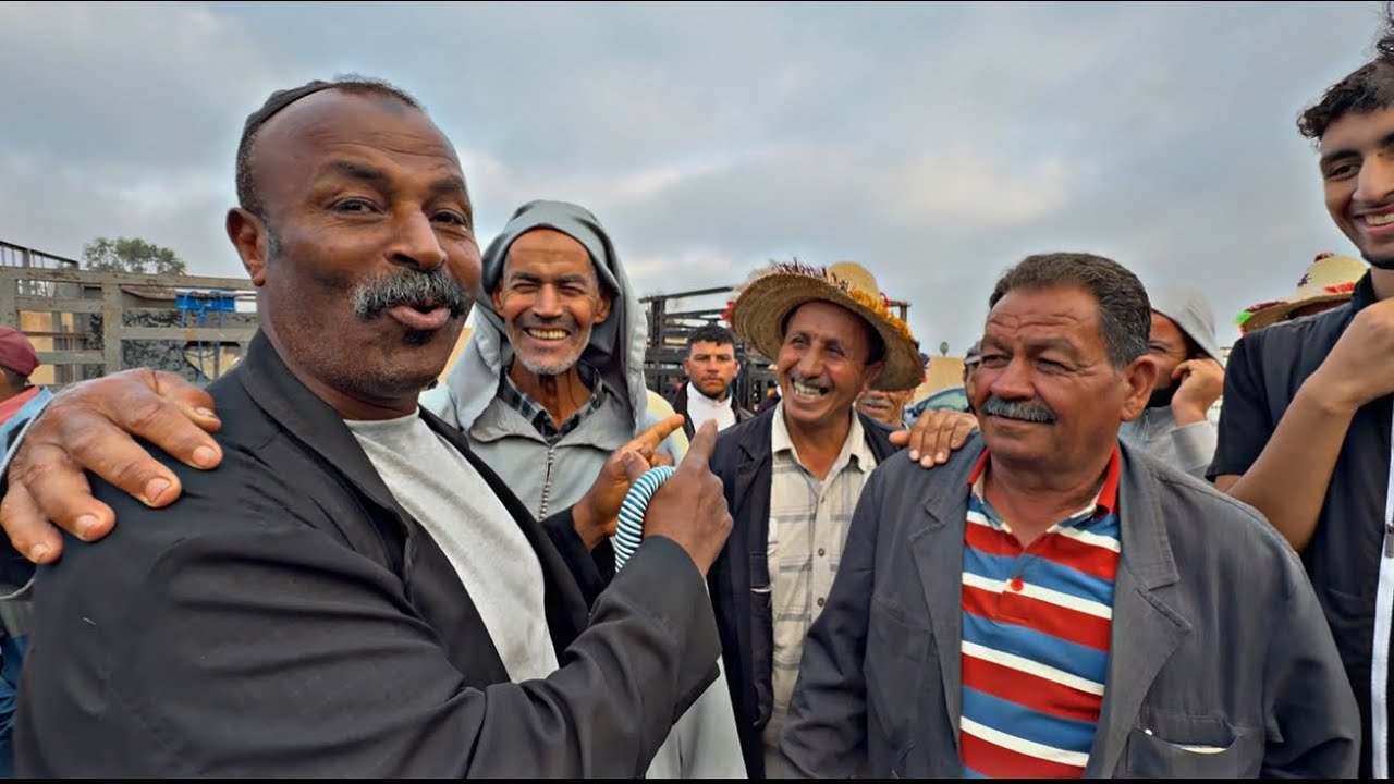 سوق سطات مع بادريس مول المليح باع وراح😍