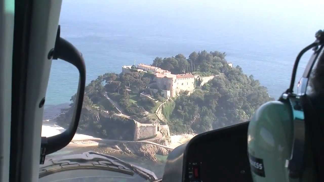 Survol de la côte d'Hyères et de Porquerolles en hélicoptère