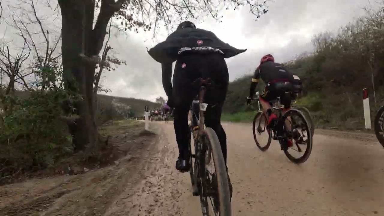 GranFondo strade bianche - 2° settore -Bagnaia- 